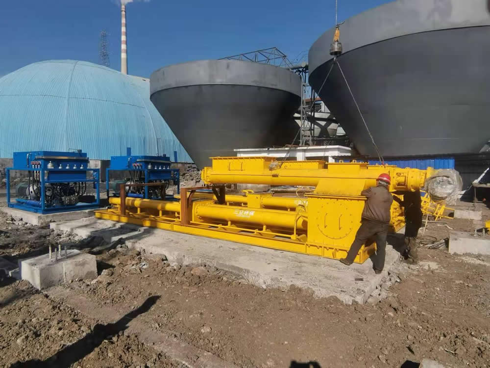 充填泵安裝現場(chǎng)